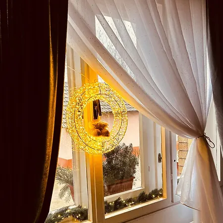 Falusi Haz Toth Gyoergy *